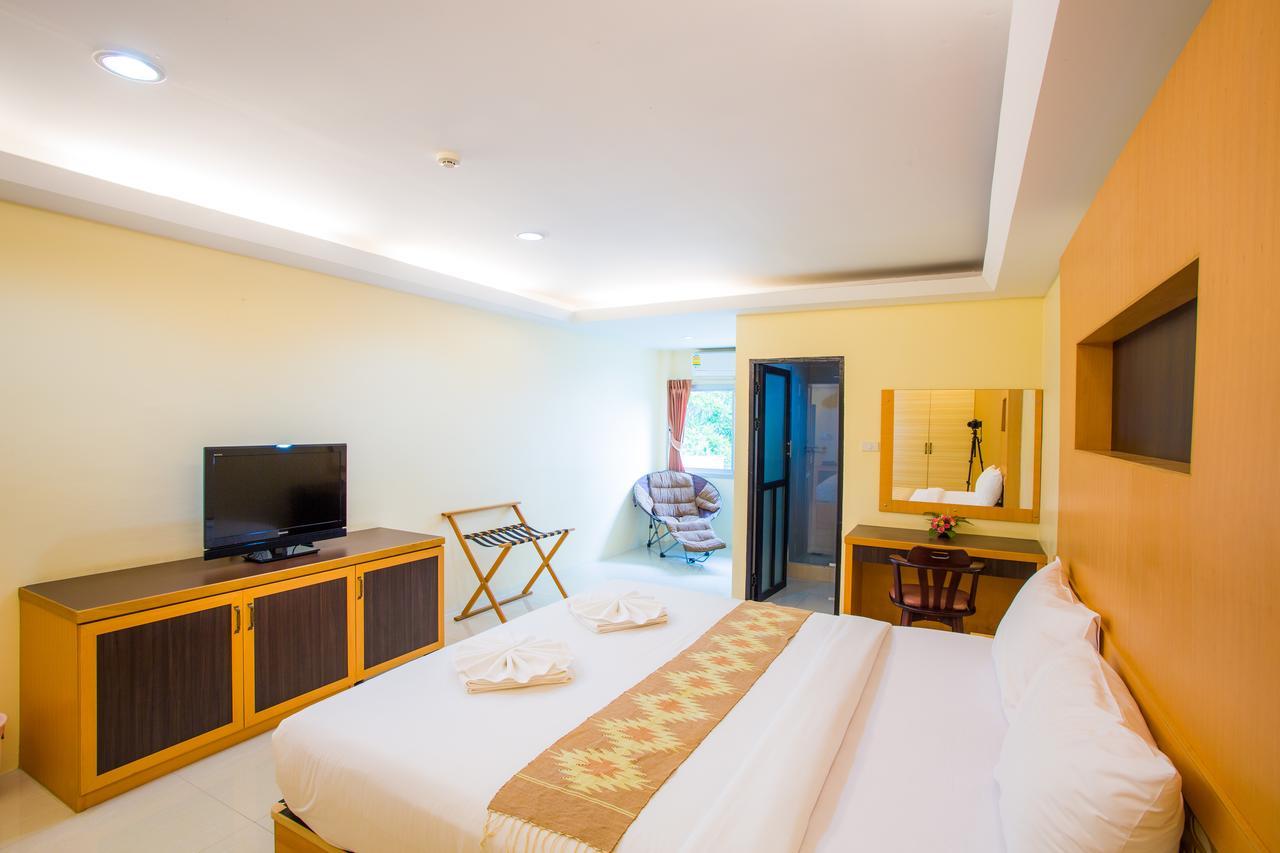 Kanokan Hotel Kanchanaburi Exterior foto